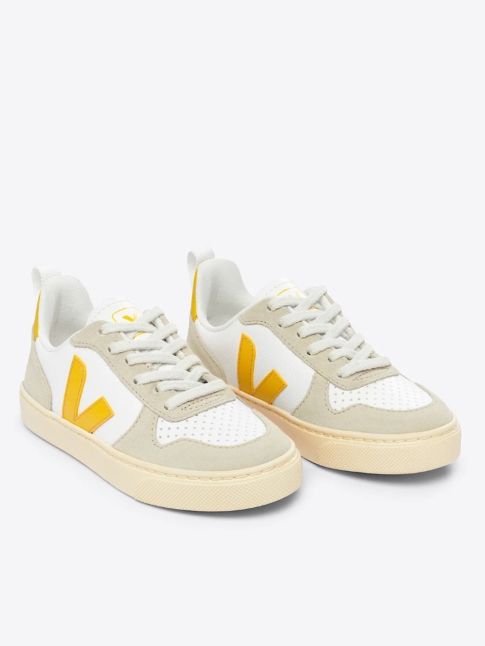 Veja sneakers size 6.5US